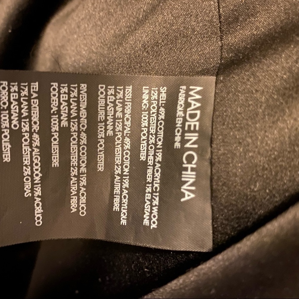 Club Monaco. Tweed Funnel Neck Wool blend coat. Black and white. - Picture 14 of 15